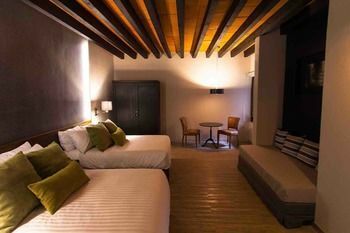 Othelo Boutique Mexico Hotel 5*
